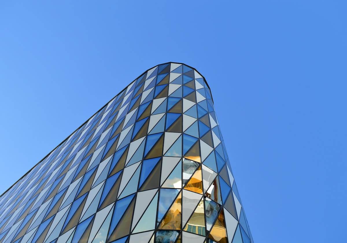 林诗栋4-1战胜袁励岑 生涯首进全运会男单决赛